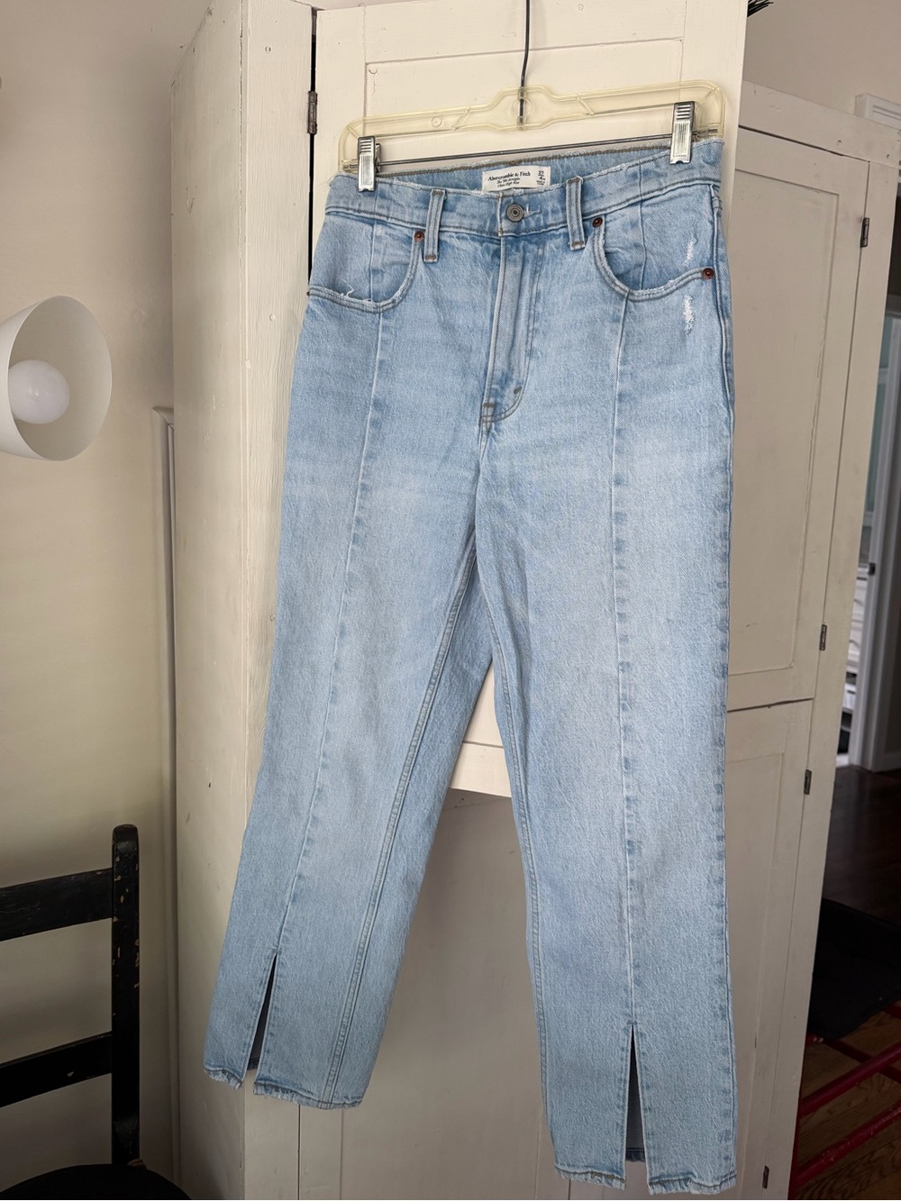 Abercrombie & Fitch Light Blue '90s Straight Ultra High Rise Jeans